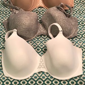 FOUR (4) Olga “To a Tee” Bras - 42D
